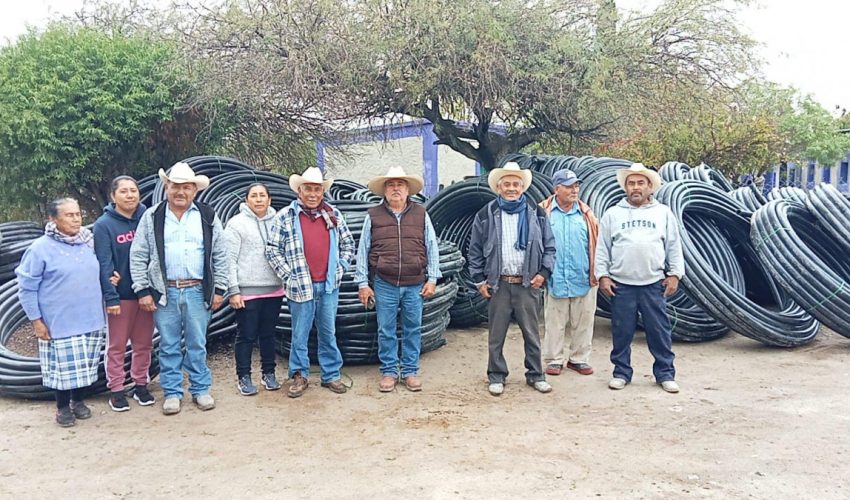 gobierno municipal inicio una obra de adecuación de línea de alimentación y construcción de red de distribución de agua potable