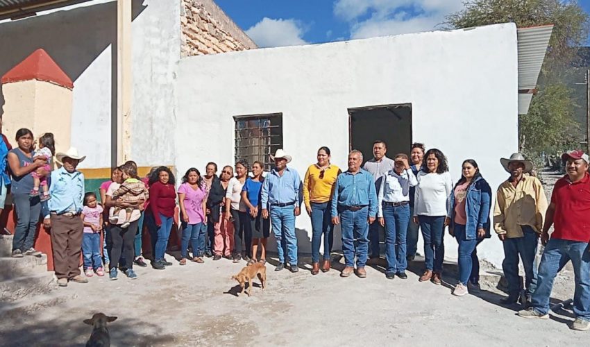 gobierno municipal llevó a cabo la inauguraron del nuevo salón de actos en el comité ejidal del ejido José María Morelos.
